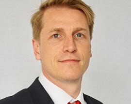 Mr G Patrick Ashcroft .